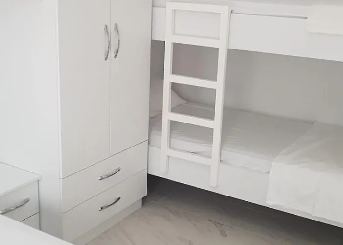 Shtepipushimi23 Rana E Hedhun * Шенджин