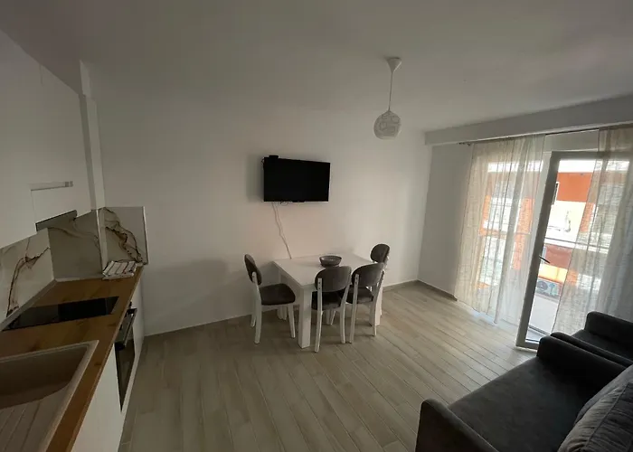 Shtepipushimi23 Rana E Hedhun Апартаменты *